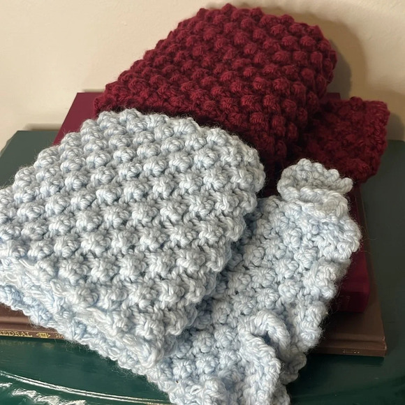 Pair Handmade Knit Wool Blend Vintage Blue & Burgundy Popcorn Rectangle Scarves - Picture 3 of 5